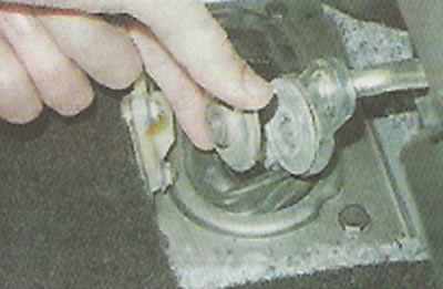 Lada Granta ВАЗ-2190 Привод механизма переключения передач снятие ремонт и установка, фото 10