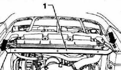 Volkswagen Tiguan Снятие и установка радиатора и вентилятора радиатора V7, фото 1